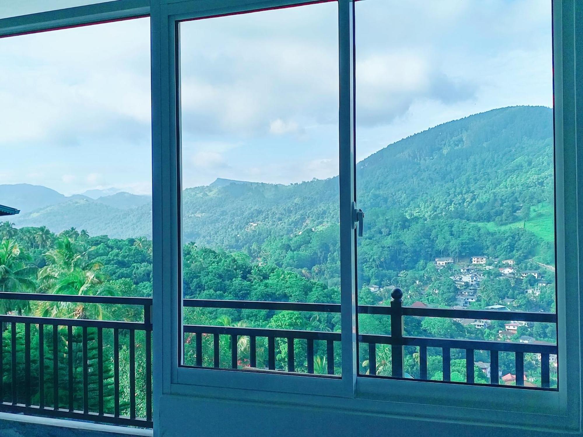 Mountain View Hotel Kandy Exterior photo